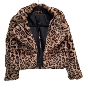 Love Tree Ultra Soft Faux Fur Leopard Print Jacket Womens M Cruelty-Free NWT